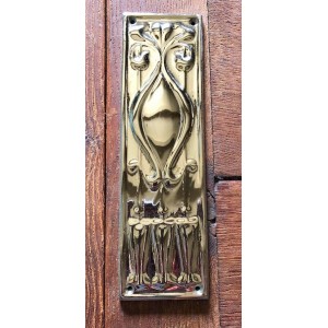 Art Nouveau Style Fingerplate – Nickel Plate – Last one!